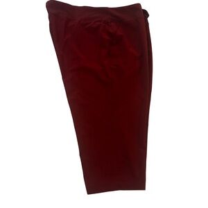 Women’s burgundy midi leggings.wg0602